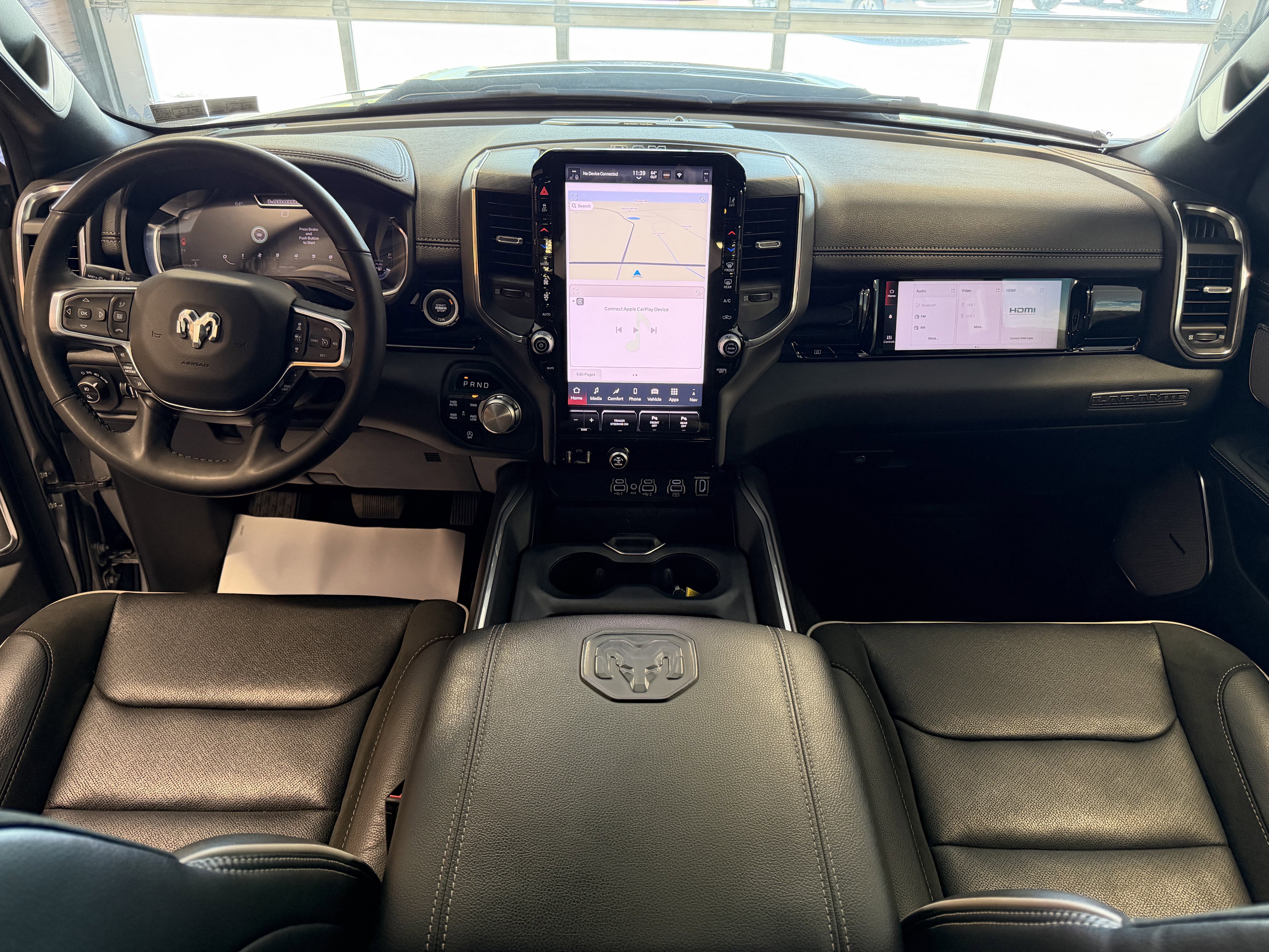 2025 RAM 1500 Laramie Crew Cab 4x4 6'4' Box