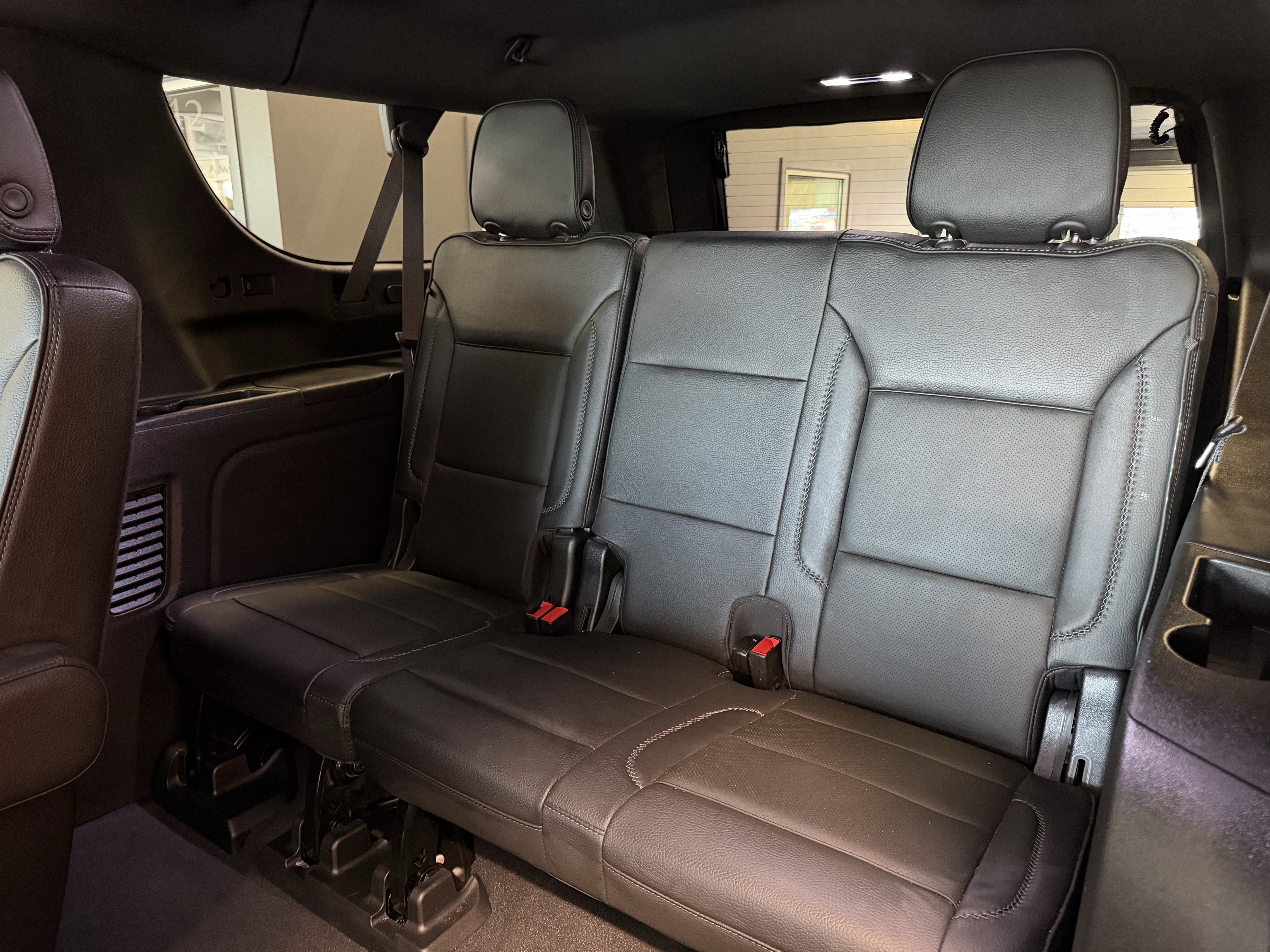 2023 GMC Yukon XL 4WD Denali