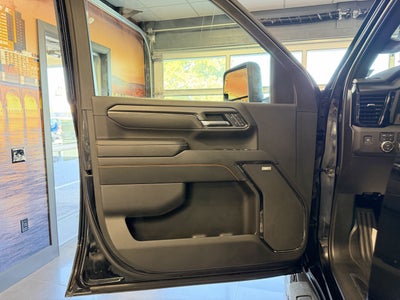 2025 GMC Sierra 2500HD 4WD Crew Cab Standard Bed AT4