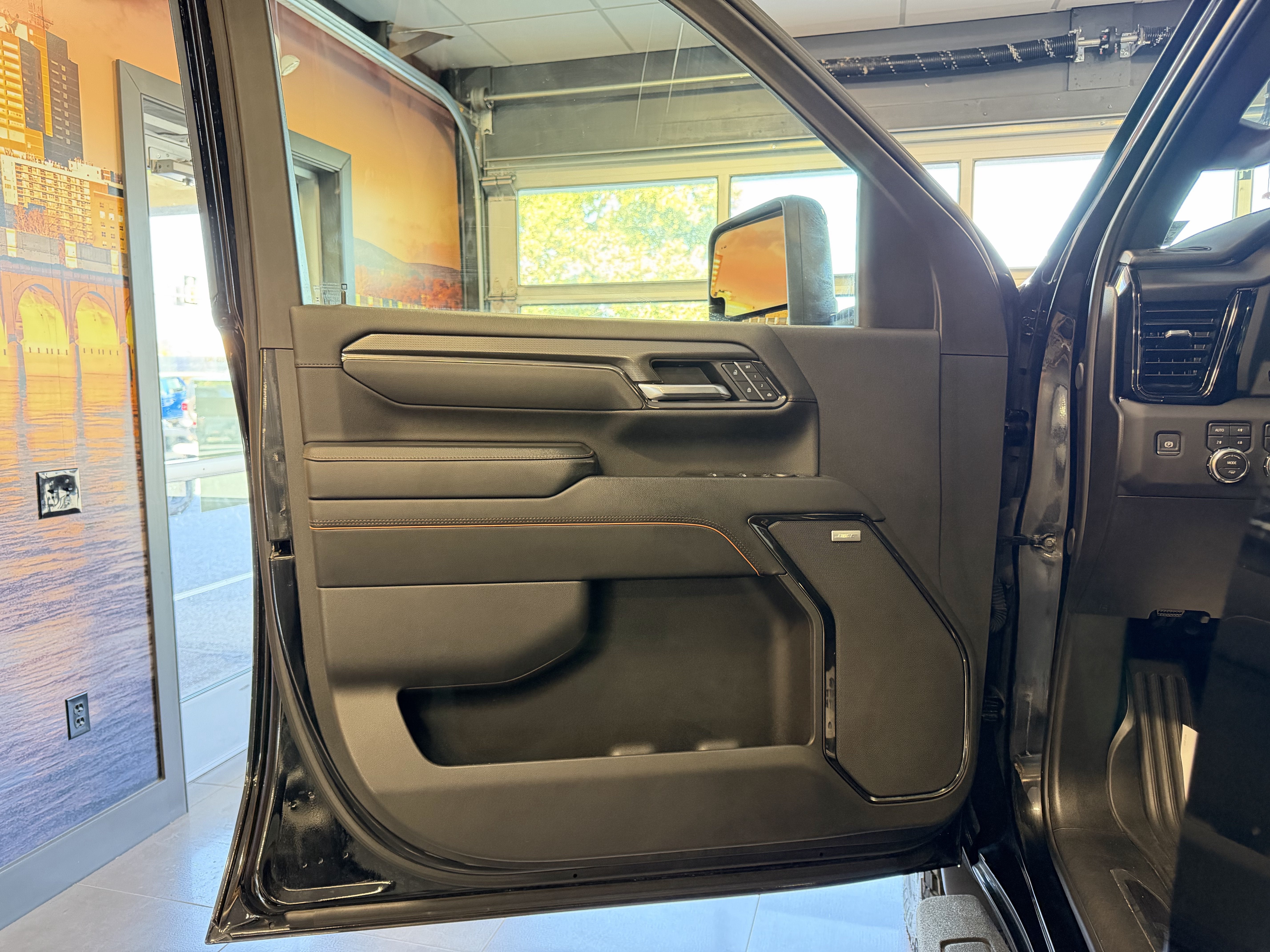 2025 GMC Sierra 2500HD 4WD Crew Cab Standard Bed AT4