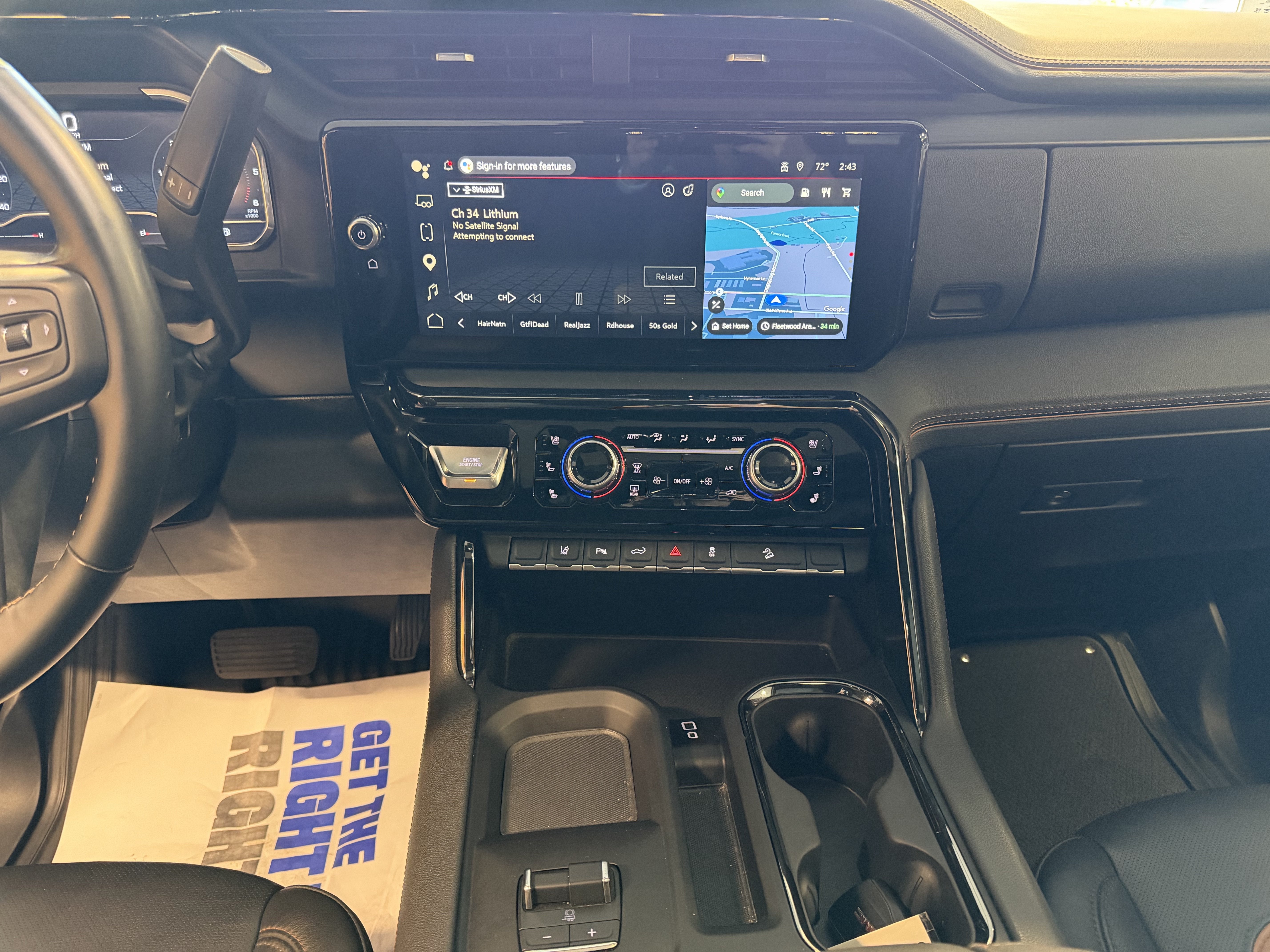 2025 GMC Sierra 2500HD 4WD Crew Cab Standard Bed AT4