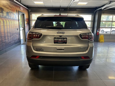 2022 Jeep Compass Latitude Lux 4x4