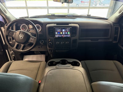 2017 RAM 1500 Express Crew Cab 4x4 5'7' Box