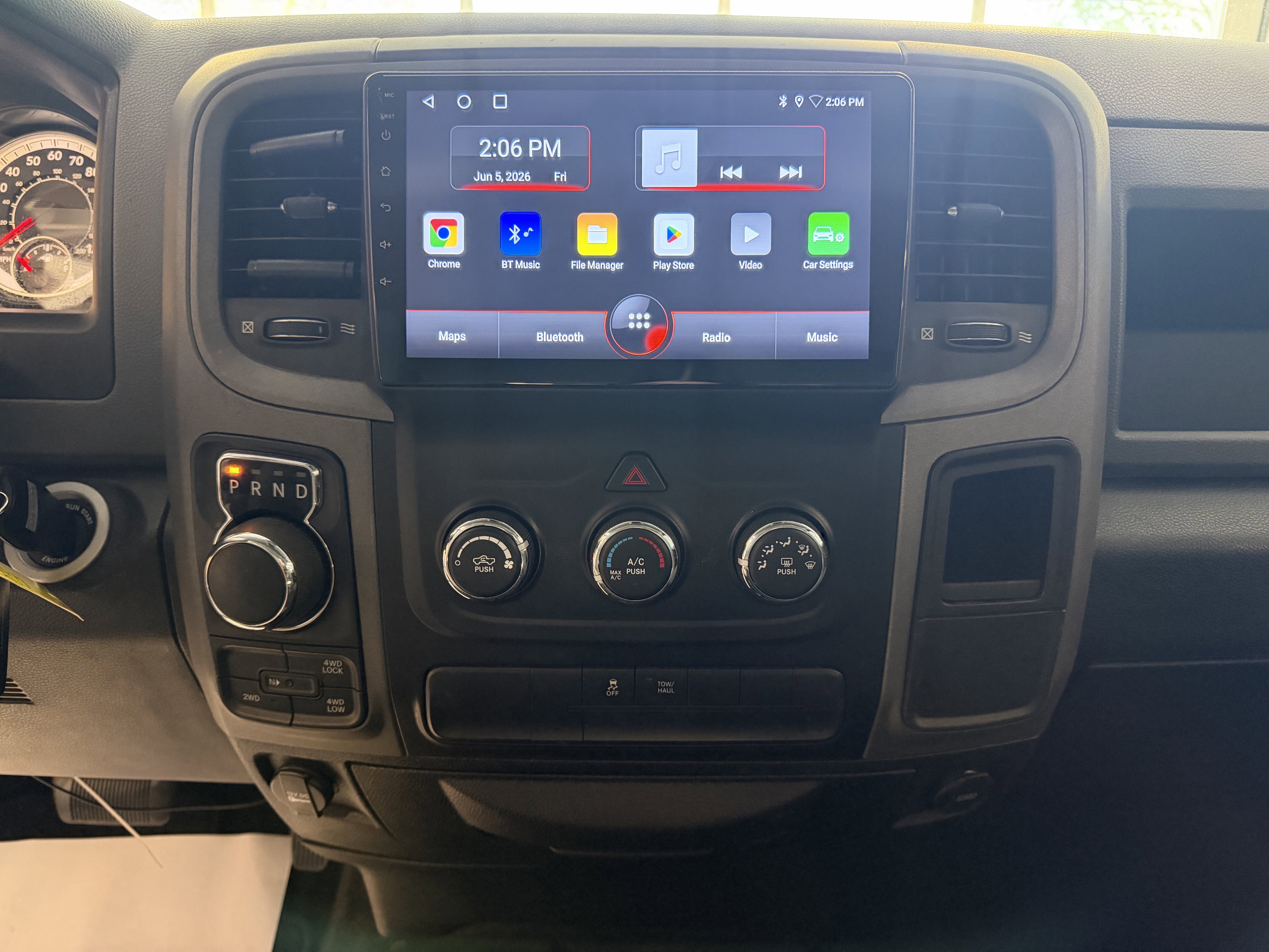2017 RAM 1500 Express Crew Cab 4x4 5'7' Box