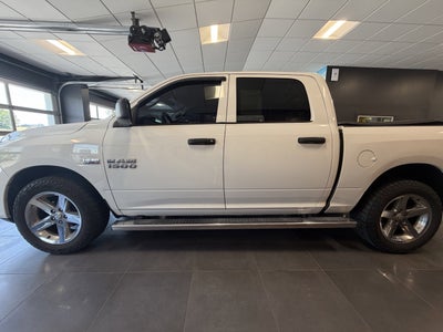 2017 RAM 1500 Express Crew Cab 4x4 5'7' Box