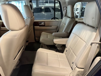 2014 Lincoln Navigator Base