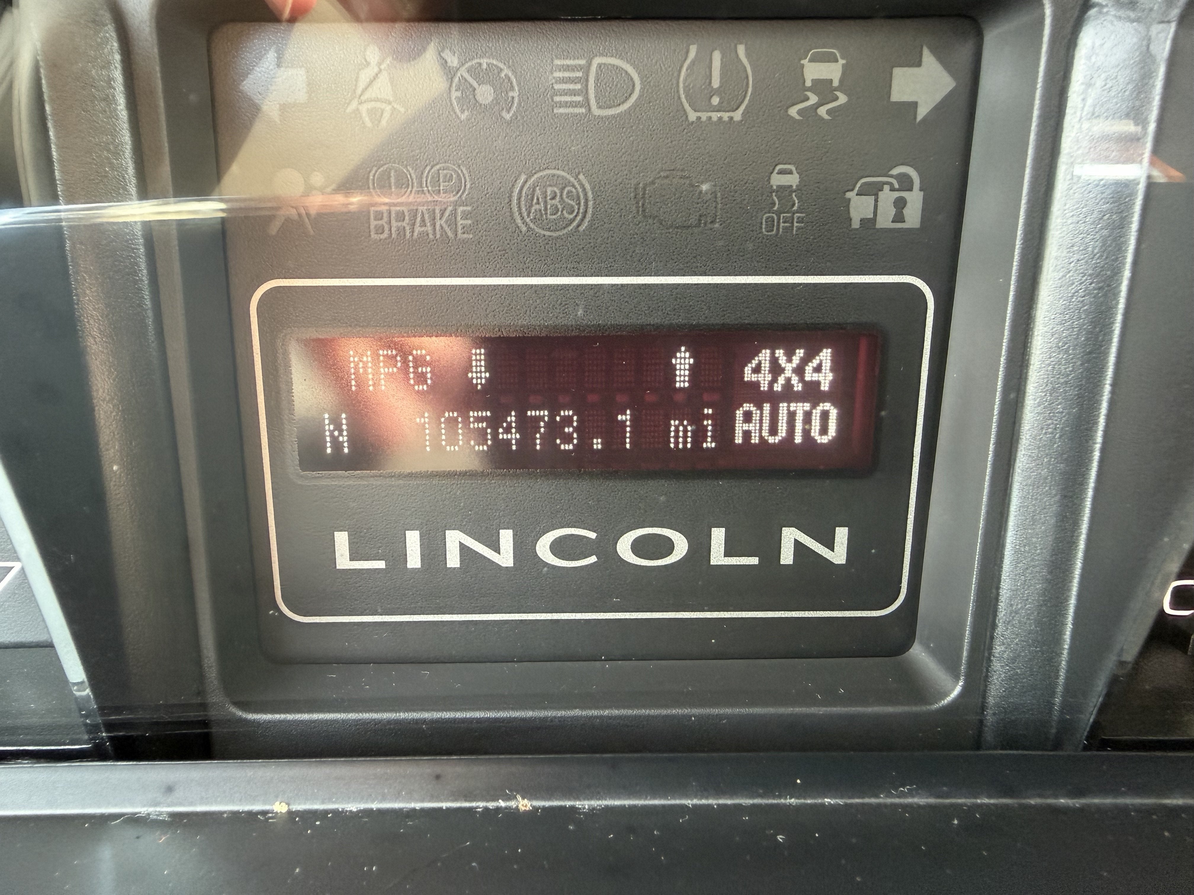 2014 Lincoln Navigator Base