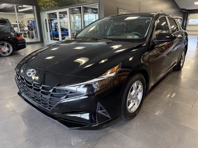2022 Hyundai Elantra SE